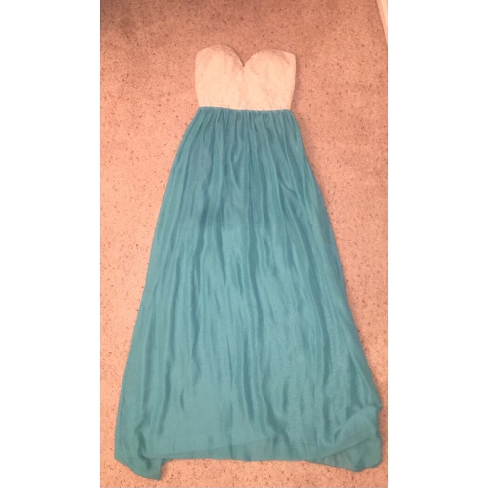 Windsor Strapless dress