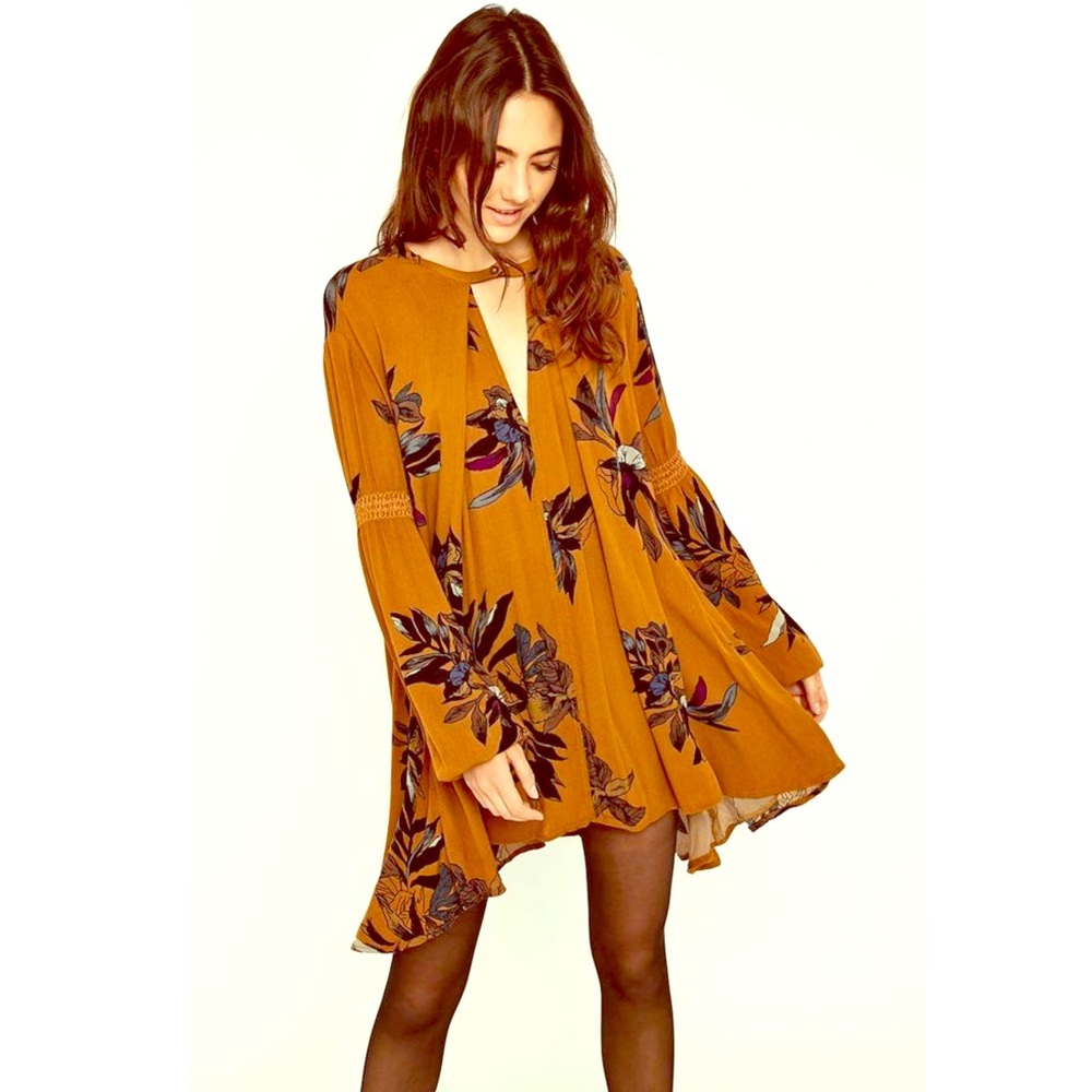 NWOT Free People Fall Keyhole Dress!