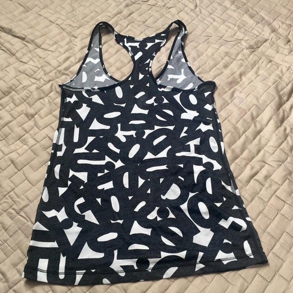 💥price drop💥Nike tank and muscle tee bundle. XS - Picture 3 of 8