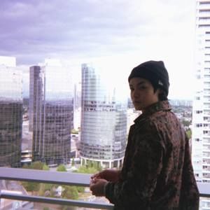 Meet your Posher, Davis