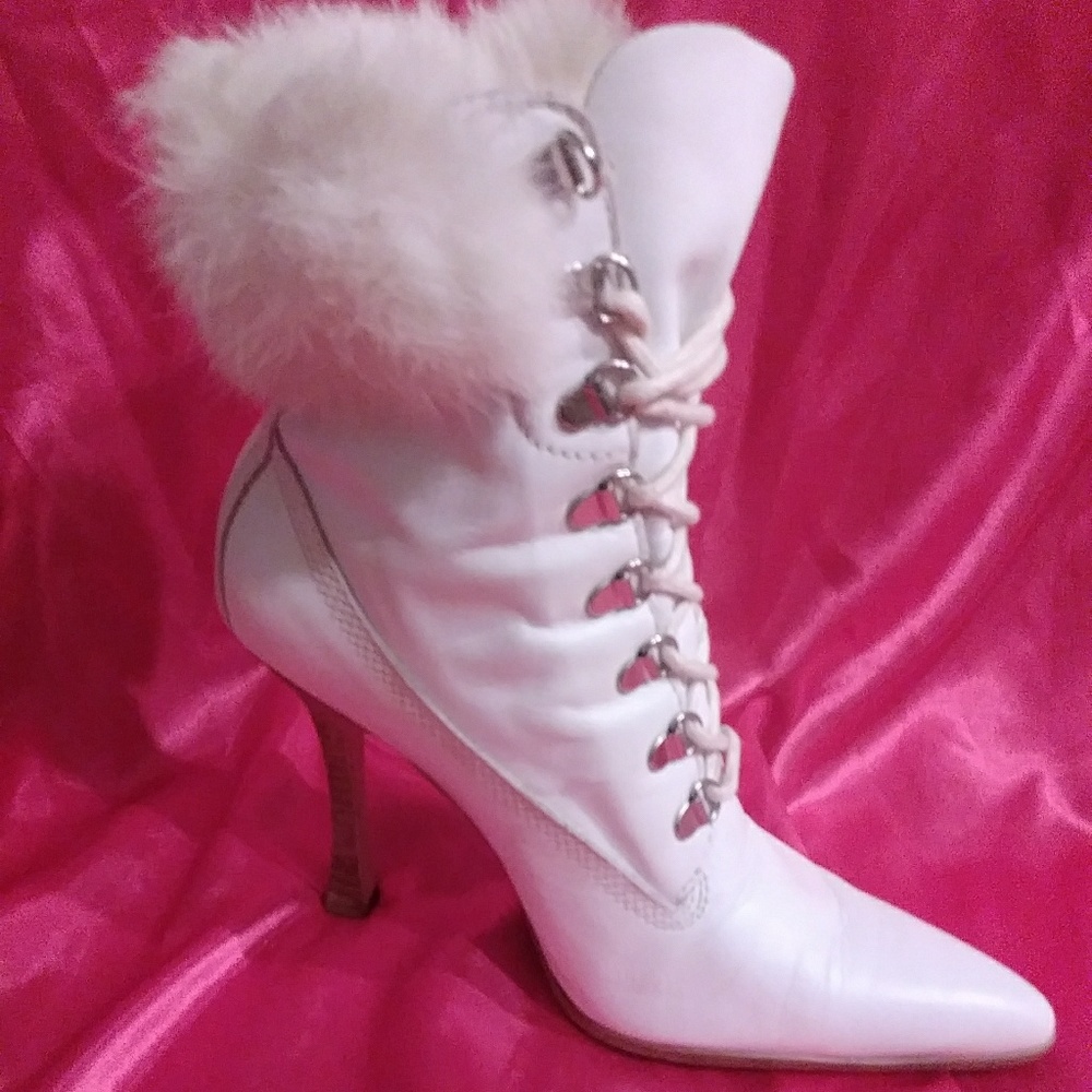 Steve Madden booties