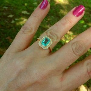 Genuine Emerald Cut Aquamarine Yellow Gd Ring