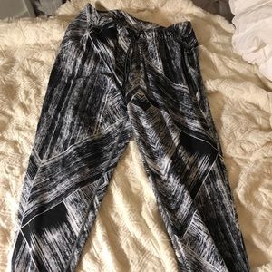 Lululemon Jogger/Lounger pants