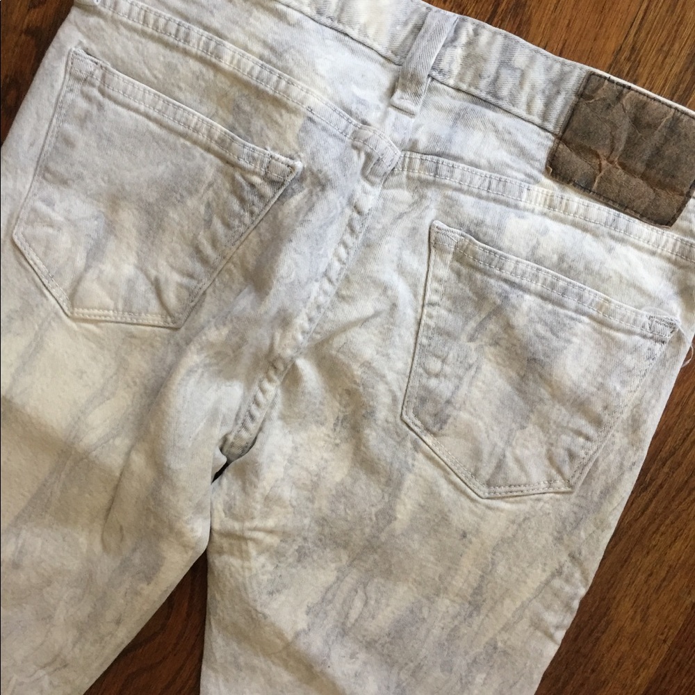 Kill City light white patterned jeans
