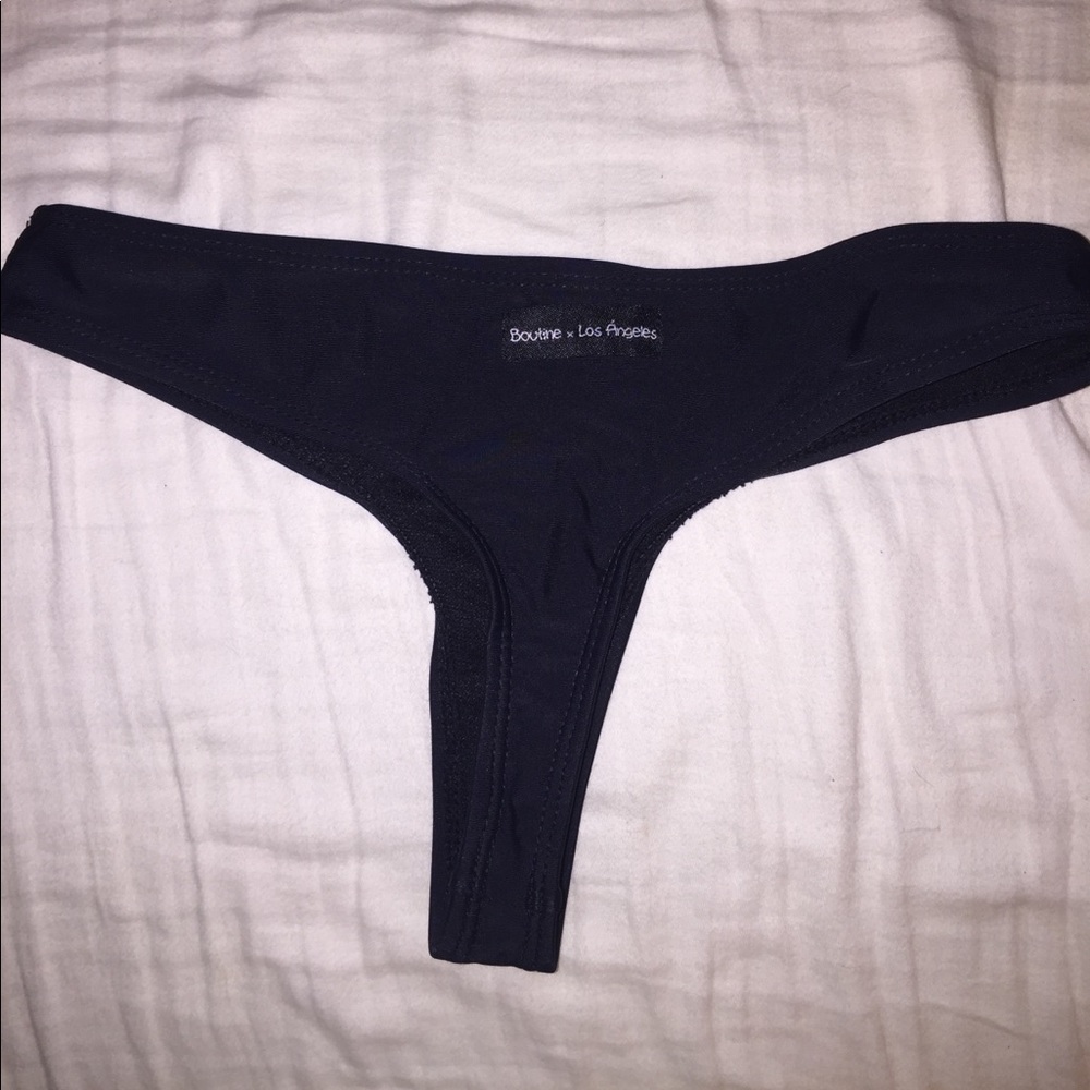 Authentic boutine la black thong bottoms