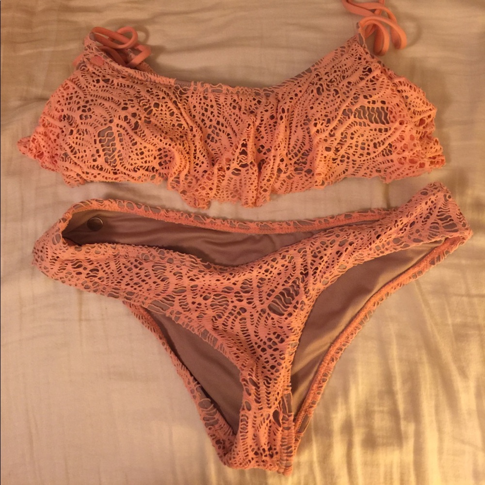 Volcom peachy bikini