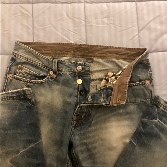 Armani Exchange Faded Jeans. - Picture 5 of 8