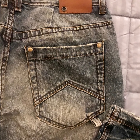 Armani Exchange Faded Jeans. - Picture 7 of 8