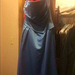 Davinci Gown