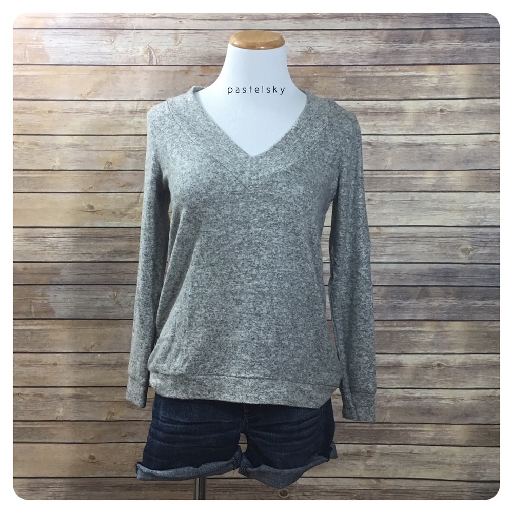 🆕 HARLOWE & GRAHAM sweater - Picture 3 of 8
