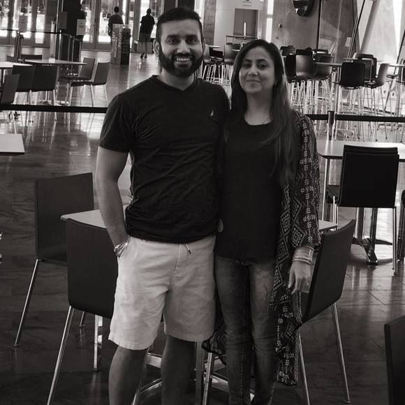 Meet your Posher, Dinesh - Picture 1 of 1