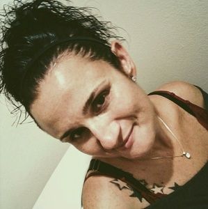 Meet your Posher, Tanya