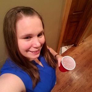 Meet your Posher, Rebecca
