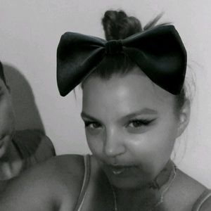 Meet your Posher, Ana