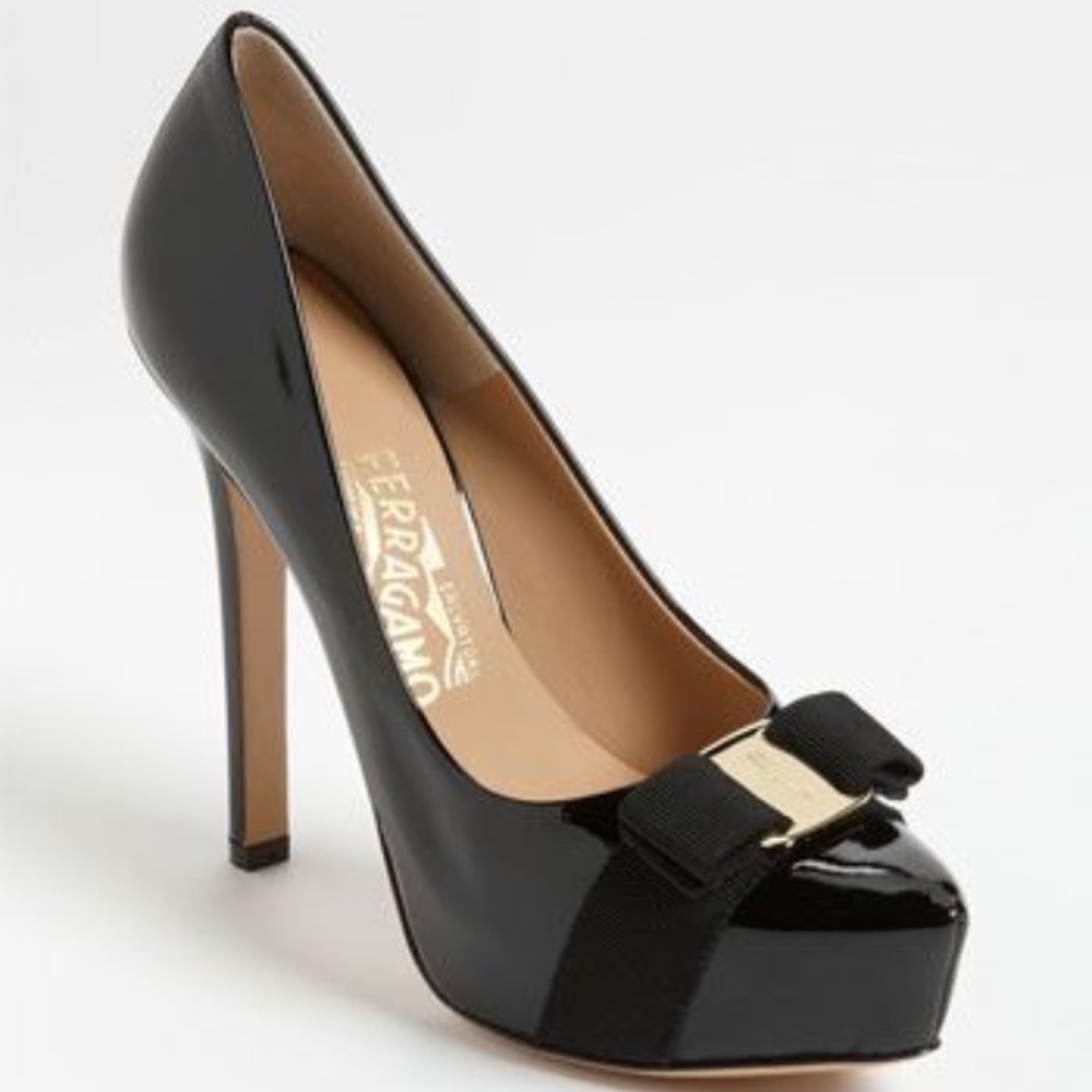 Salvatore Ferragamo Trilly Pumps 7