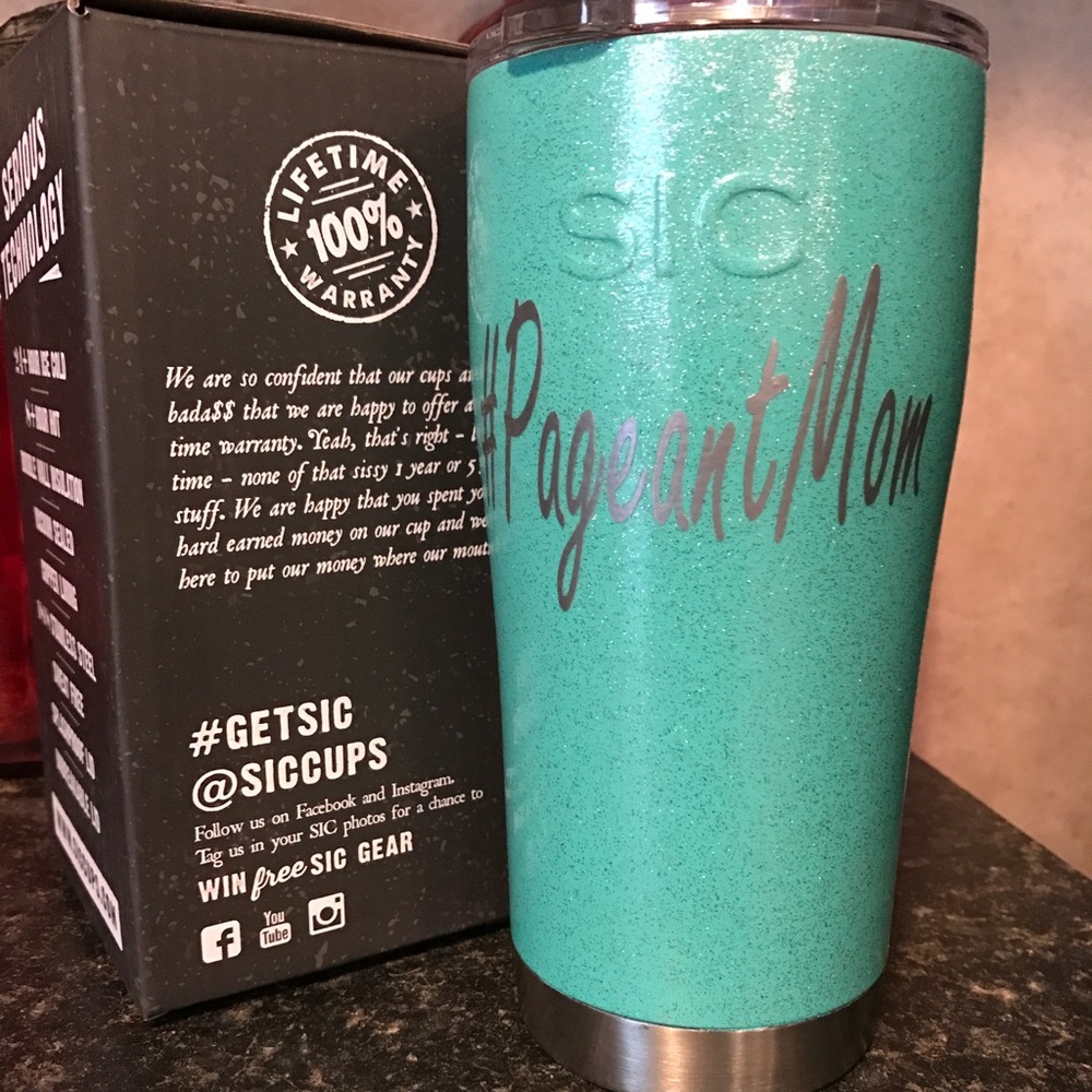 #Pageantmom glittered 20 oz sic tumbler