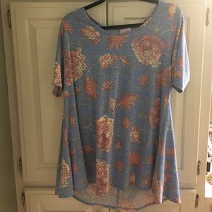 LULAROE Perfect T size M