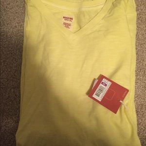 Men's Mossimo Supply Co V-Neck Tee. NWT