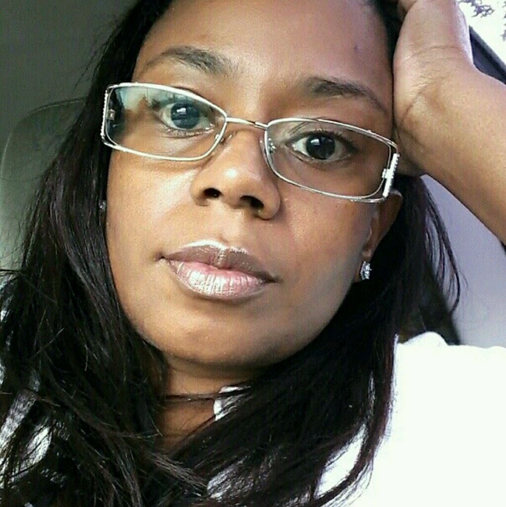 Meet your Posher, Keesha