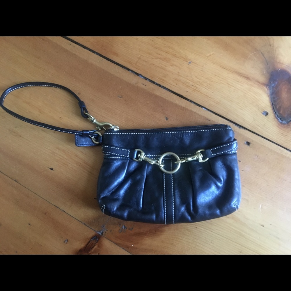 Authentic COACH wristlet