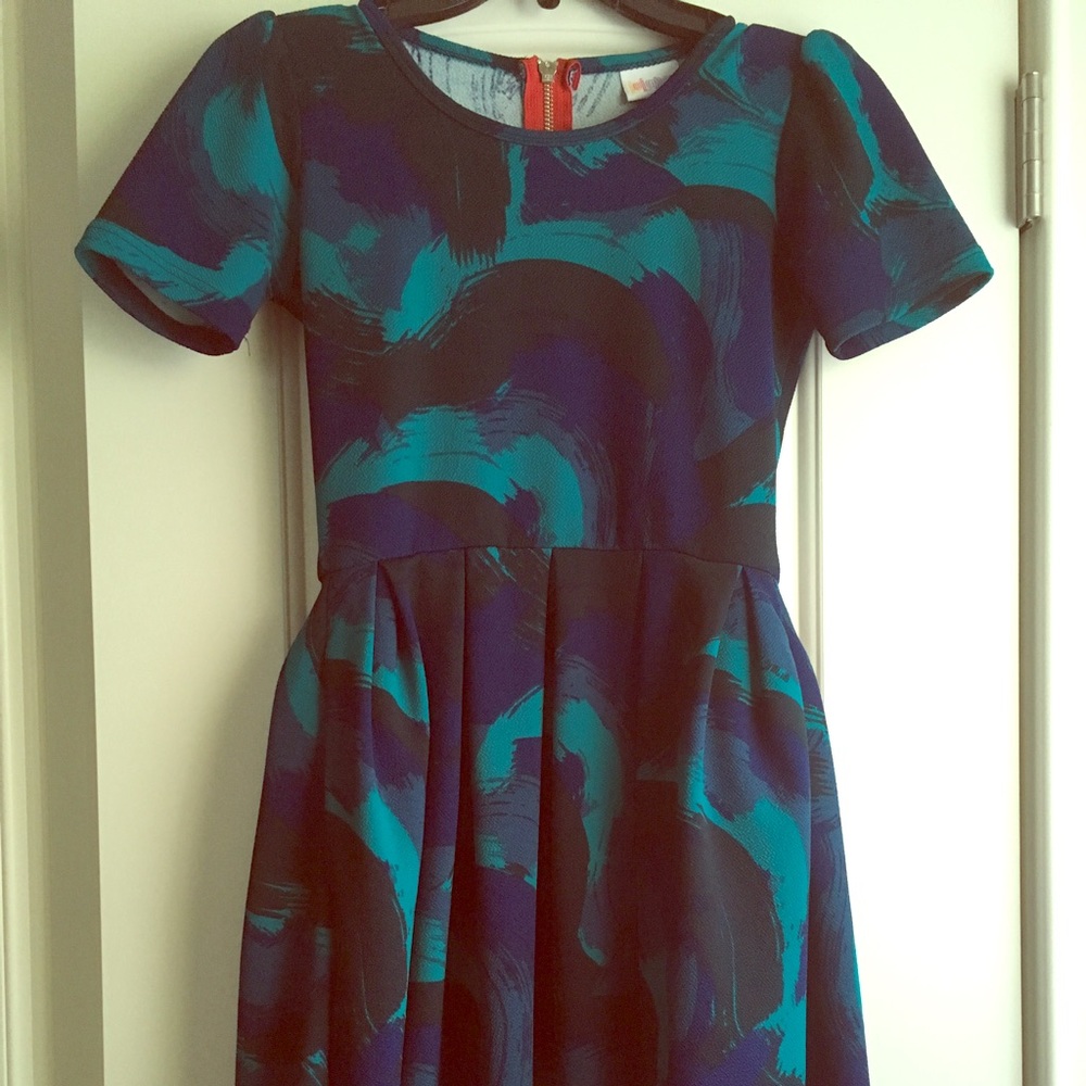 Lularoe Amelia Dress