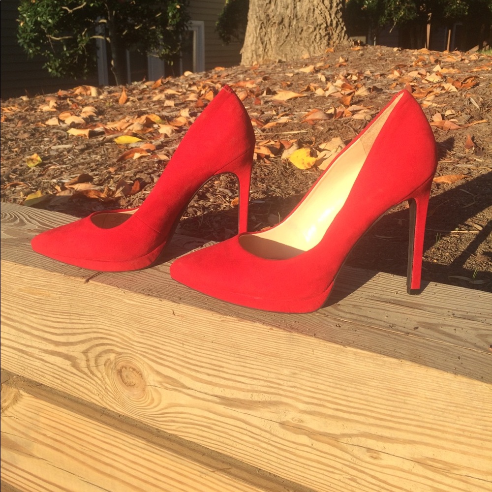 Jessica Simpson Cherry 🍒 Bomber Heels 👠