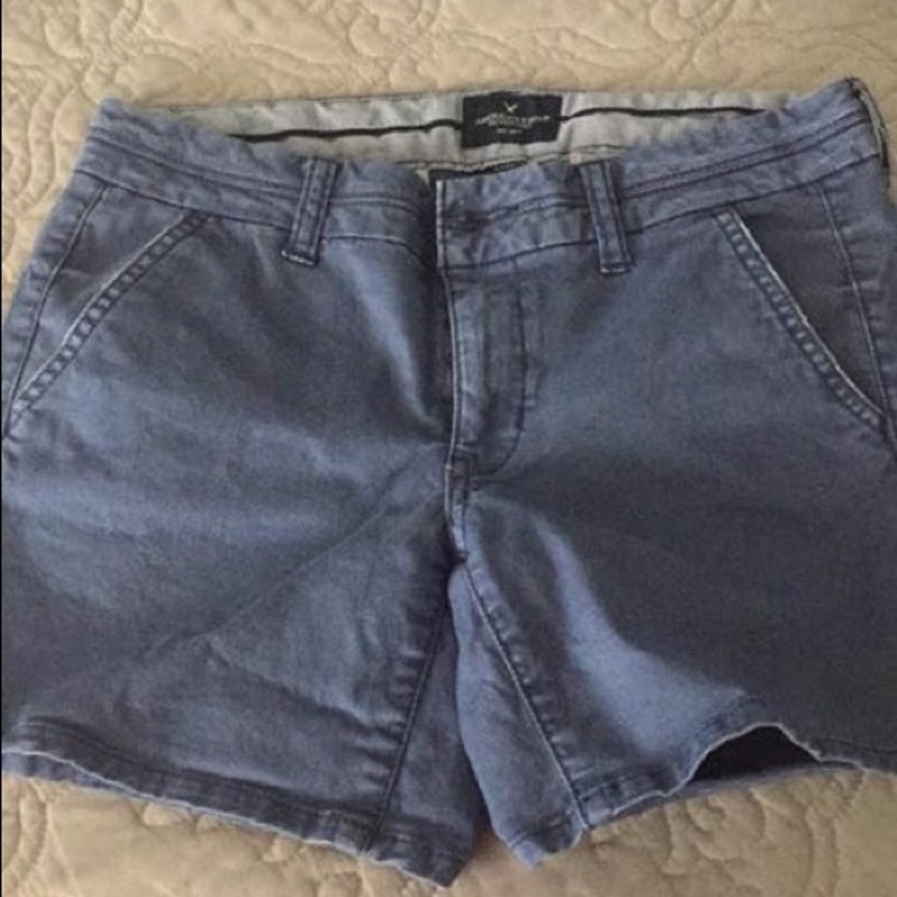 Shorts - Picture 2 of 6