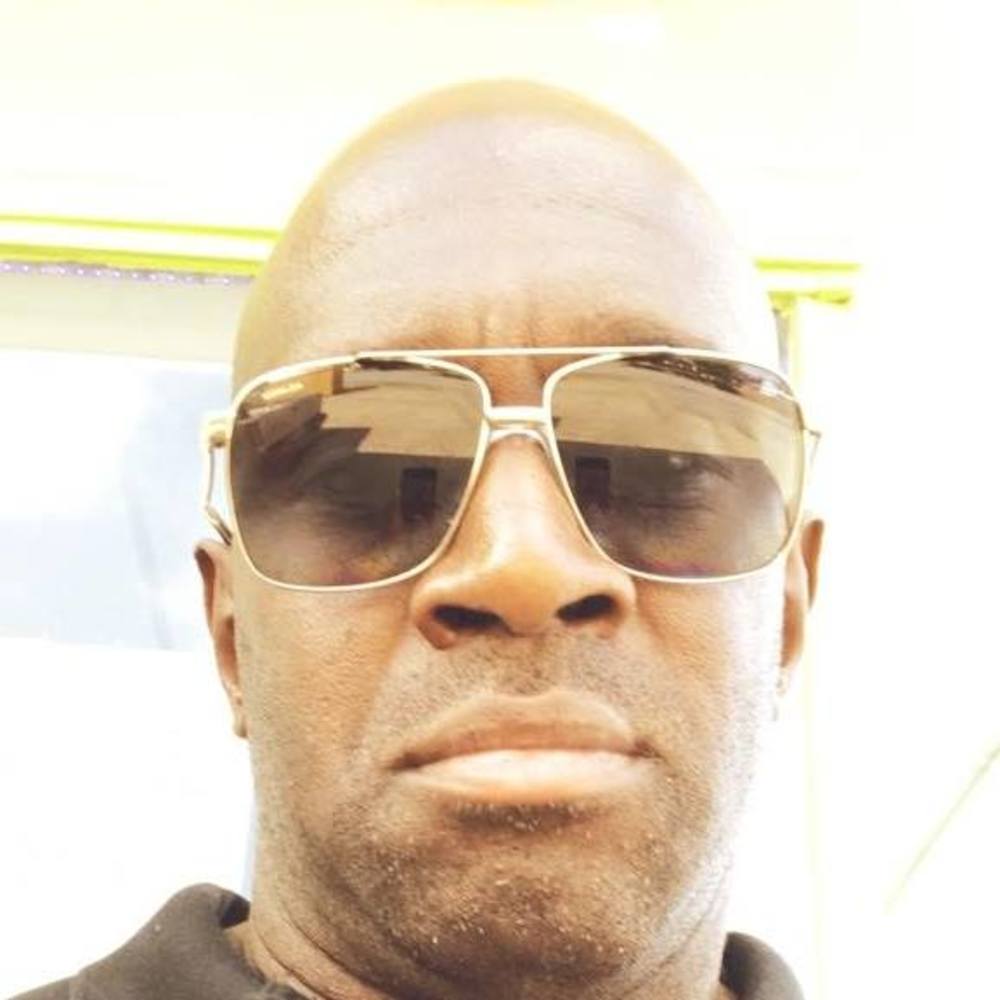Meet your Posher, Derrick
