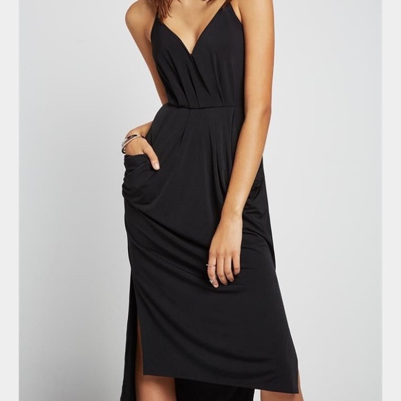 BCBGeneration Dresses & Skirts - BCBGENERATION Draped Pocket Dress