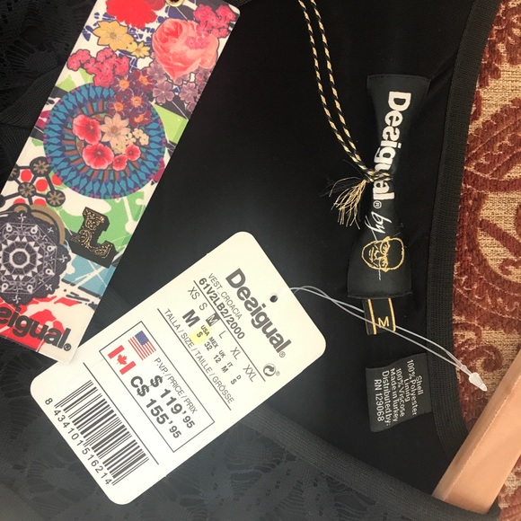 Desigual black lace dress! - Picture 2 of 3