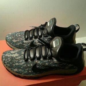 Nike Athletics Shoes for Men