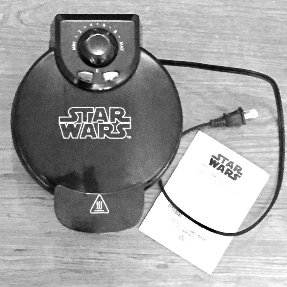 🎄CHRISTMAS! New MOVIE! 📽 STAR WARS waffle maker