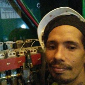 Meet your Posher, Carlos