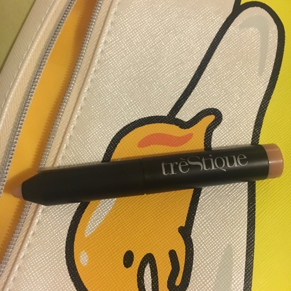 Beauty bundle!! - Picture 3 of 5