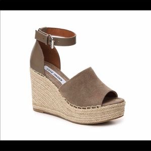 Steve Madden wedges