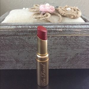 ✨Too Faced Lipstick 💋