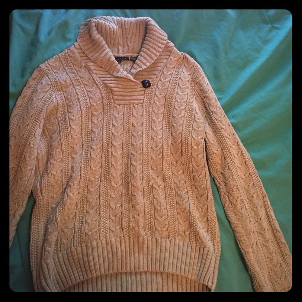 Women's sweater