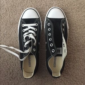 Black Converse