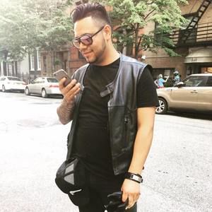 Meet your Posher, Mario