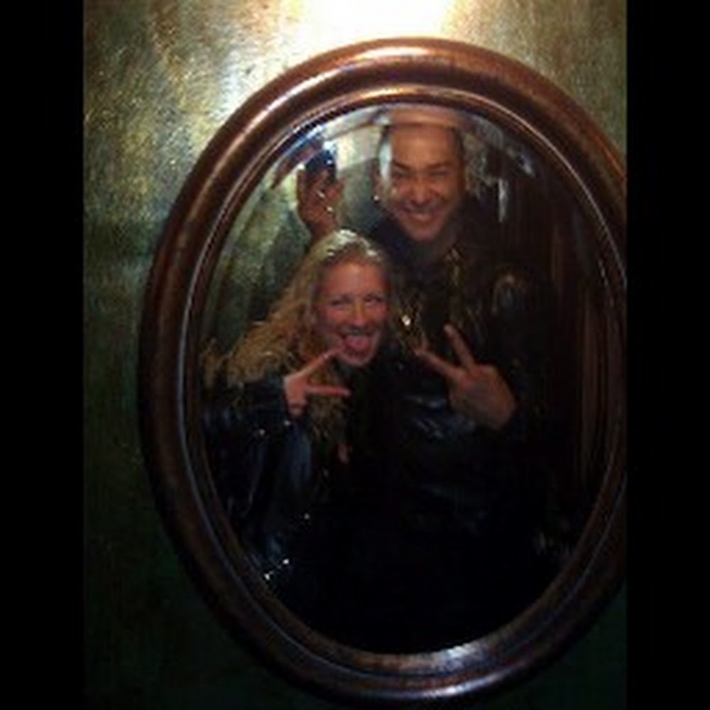 Meet your Posher, Alisin