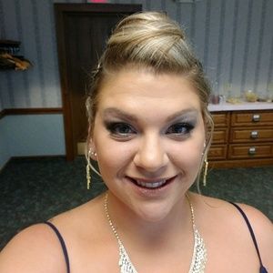 Meet your Posher, Lindsay