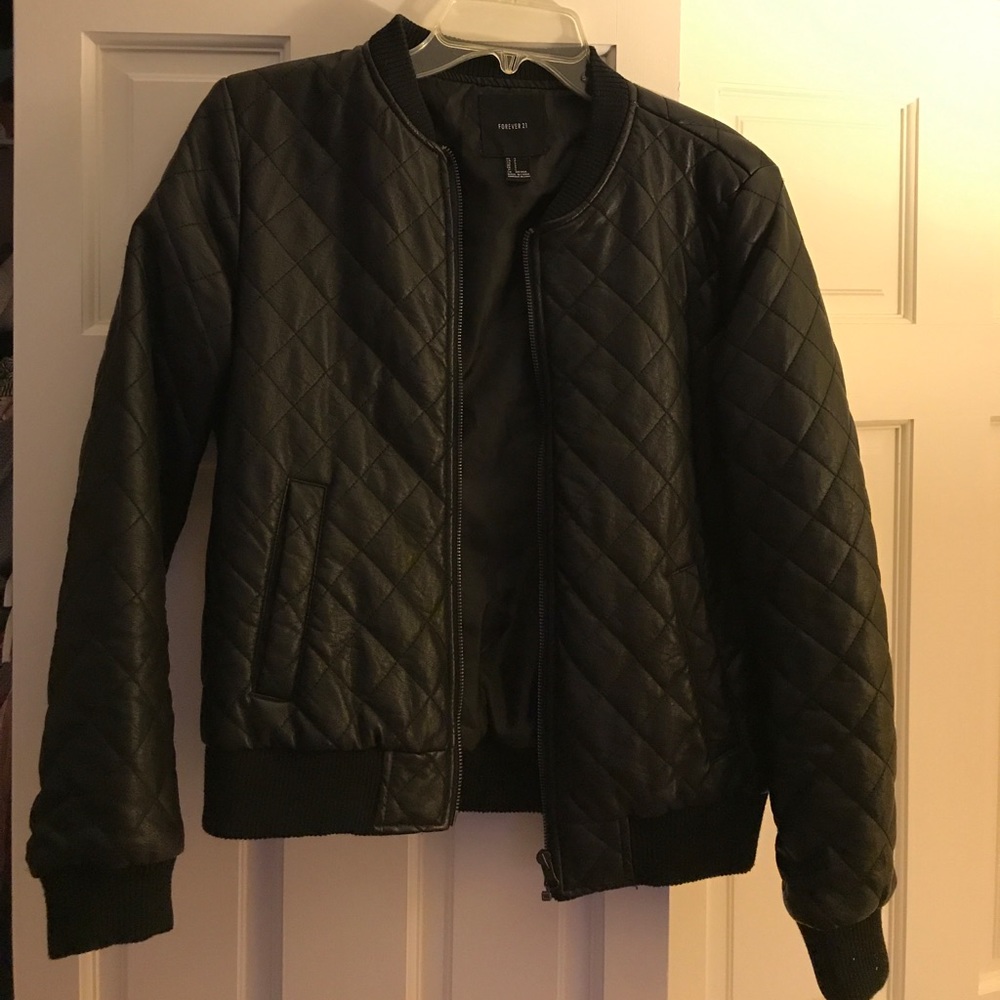 FOREVER 21 faux leather jacket black