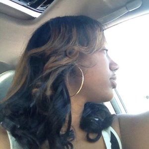 Meet your Posher, Yolanda