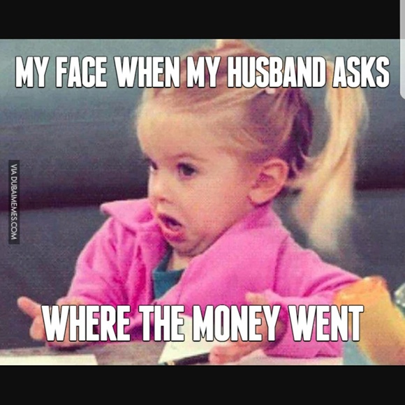 Major discount on clothes! - Picture 5 of 7