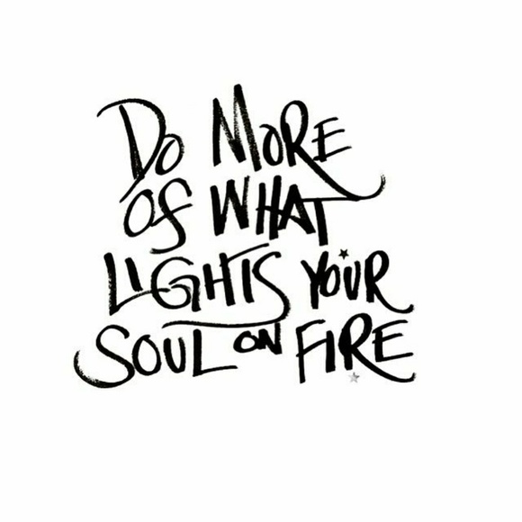 Major discount on clothes! - Picture 6 of 7