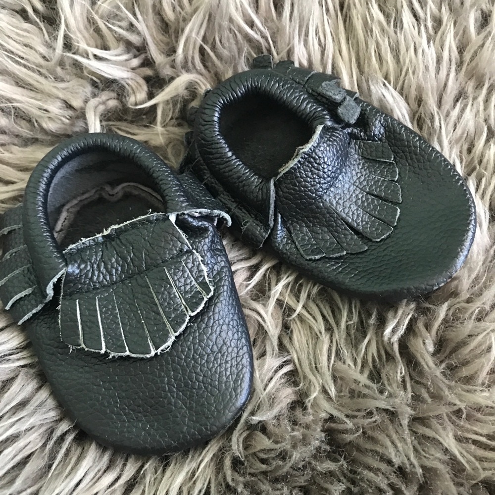 Black leather Mocs