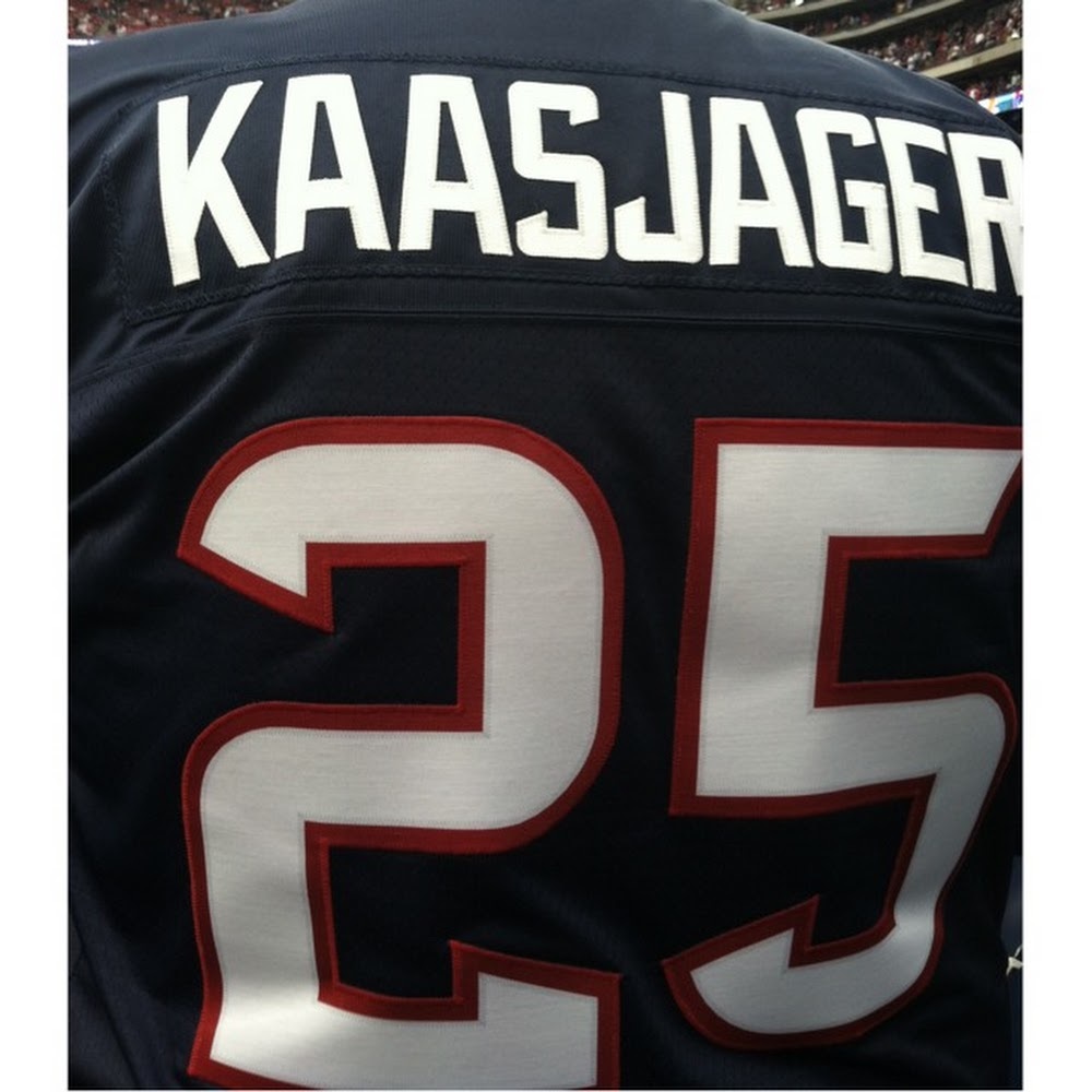 Meet your Posher, Dustin