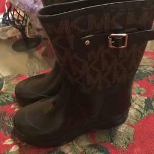 Michael kors rain boots good shape one scuff