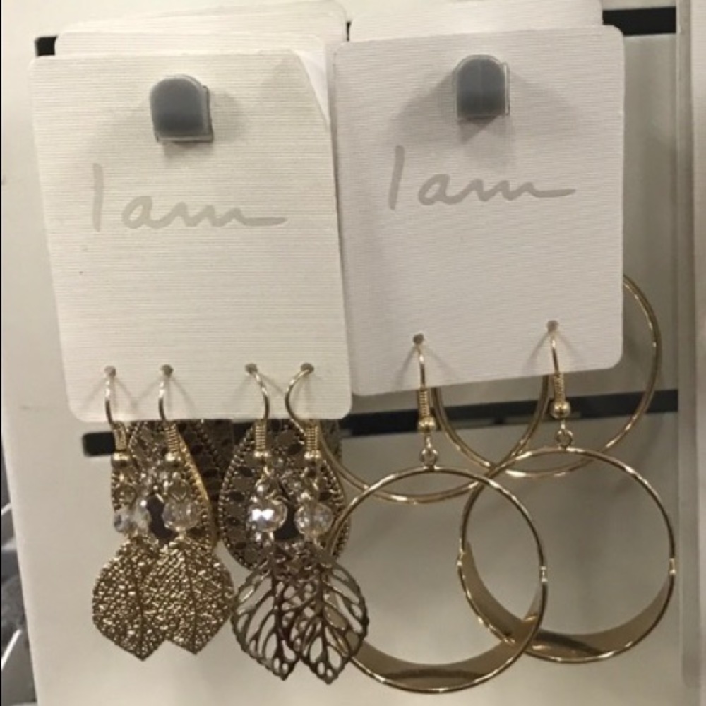 Jewlary - Picture 2 of 3