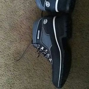 Timberland boots like new